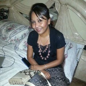 Meet your Posher, Farhana